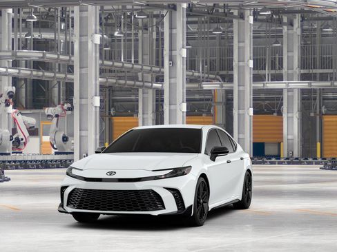 New 2026 Toyota Camry Hybrid image 18