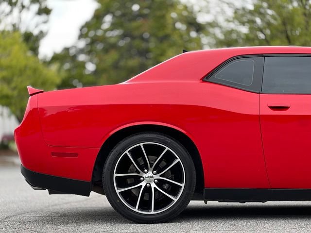 Used 2016 Dodge Challenger R/T Scat Pack RWD image 6