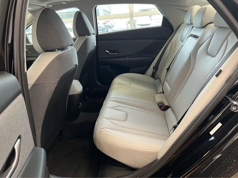 New 2026 Hyundai Elantra Limited FWD image 27