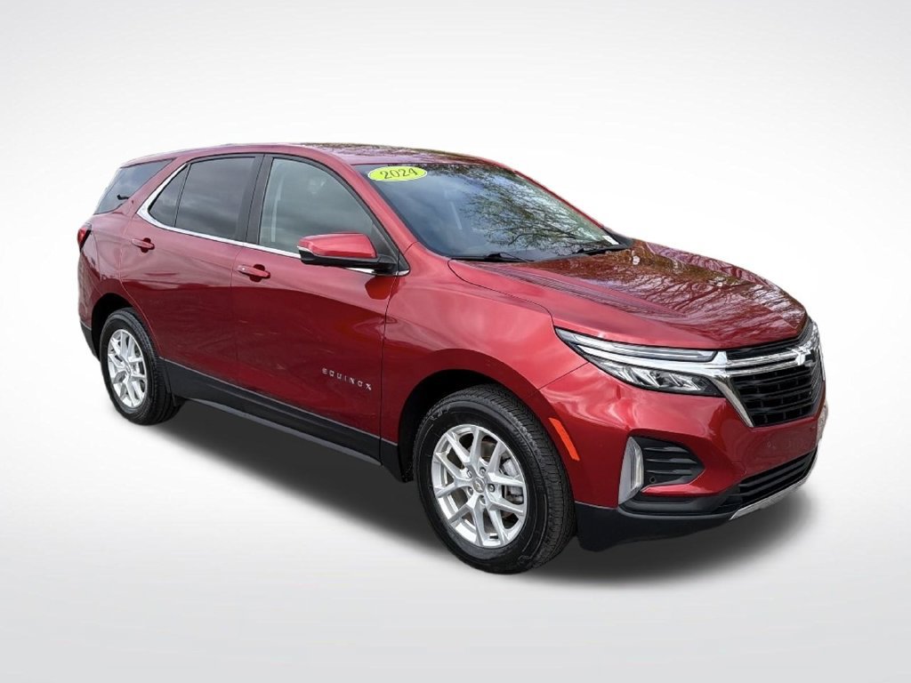 Used 2024 Chevrolet Equinox LT AWD/4WD image 2