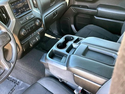 Used 2020 Chevrolet Silverado 1500 Custom w/ Custom Value Package image 19