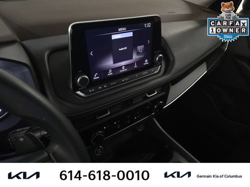 Used 2023 Nissan Rogue S AWD/4WD image 24
