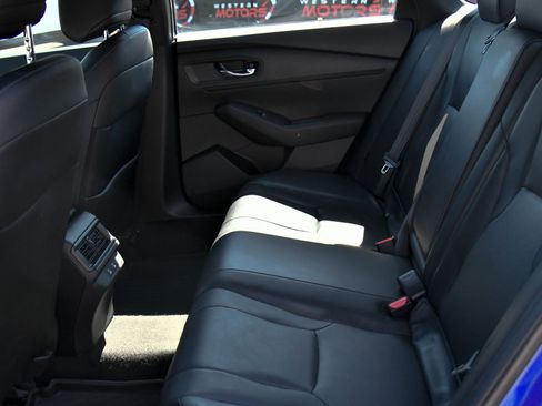 Used 2025 Honda Accord Sport image 37