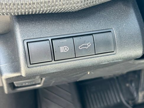 Used 2024 Toyota bZ4X FWD image 26