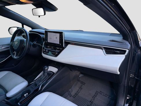 Used 2022 Toyota Corolla XSE image 13