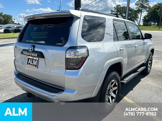 Used 2023 Toyota 4Runner TRD Off-Road Premium w/ Moonroof Package AWD/4WD image 5
