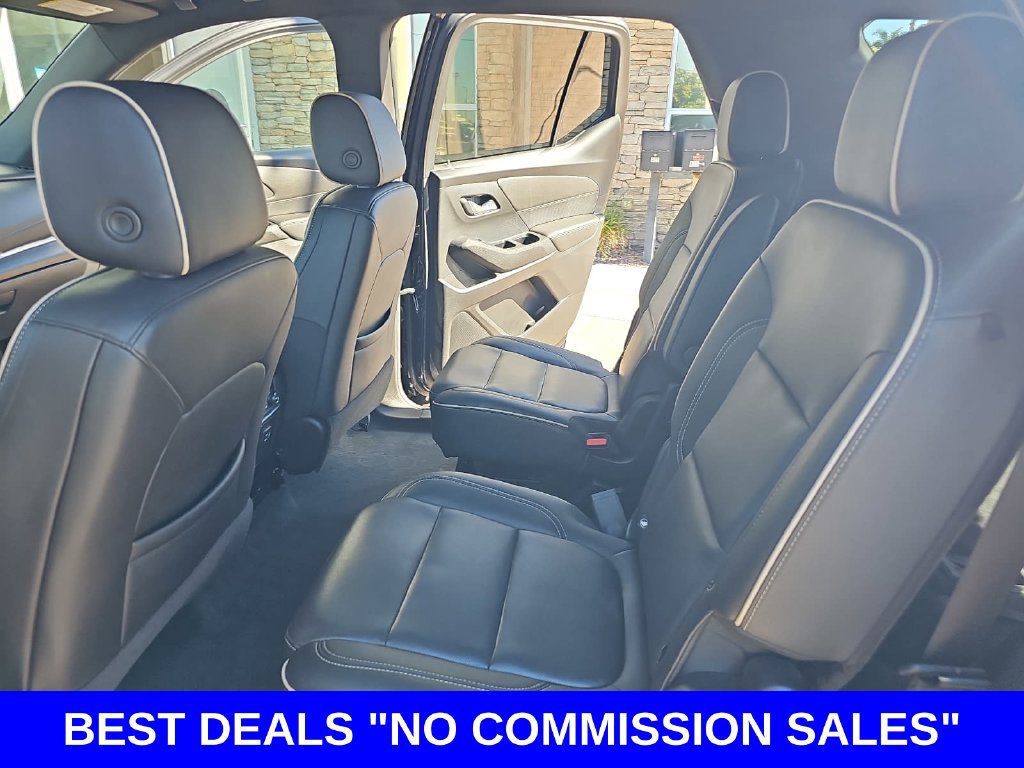 Used 2023 Chevrolet Traverse Premier w/ Redline Edition AWD/4WD image 15