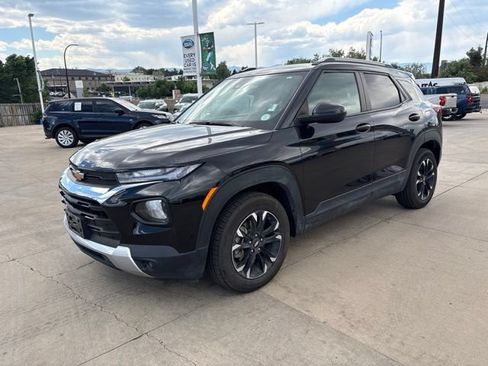 Used 2023 Chevrolet TrailBlazer LT FWD image 1