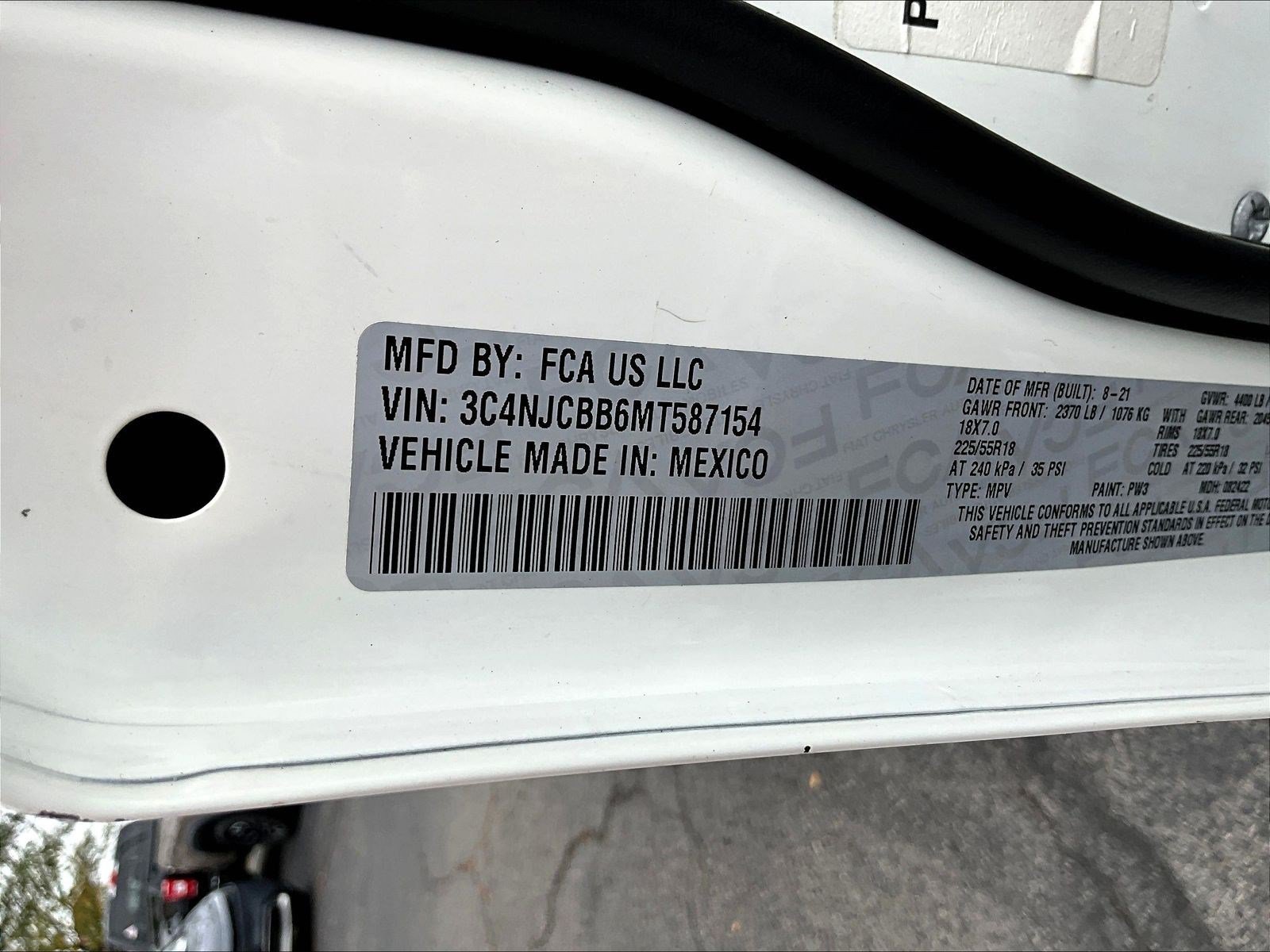 Used 2021 Jeep Compass Latitude FWD image 19