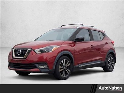 Used 2019 Nissan Kicks SR w/ Exterior Package