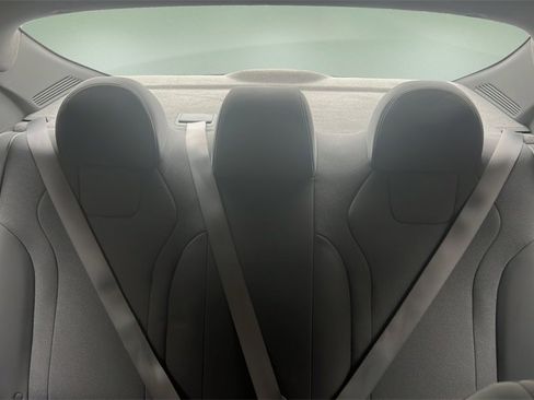 Used 2021 Hyundai Elantra SE image 12