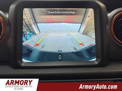 Used 2021 Jeep Gladiator Mojave image 18