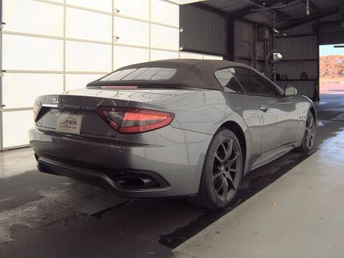 Used 2016 Maserati GranTurismo Sport image 3
