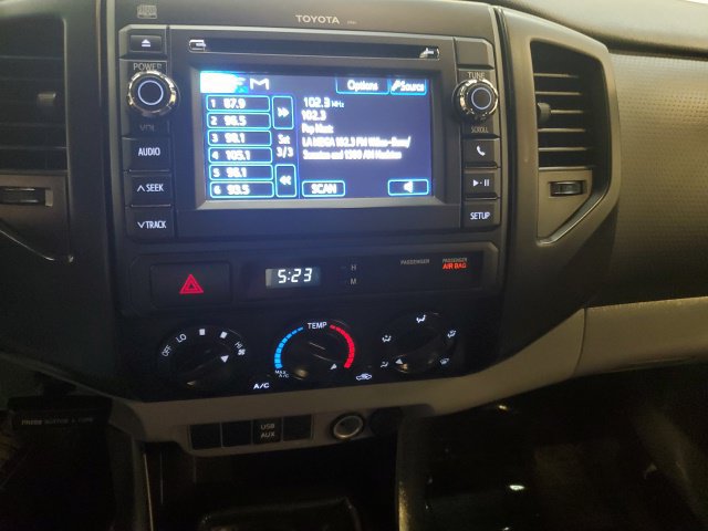 Used 2013 Toyota Tacoma 2WD Access Cab image 23