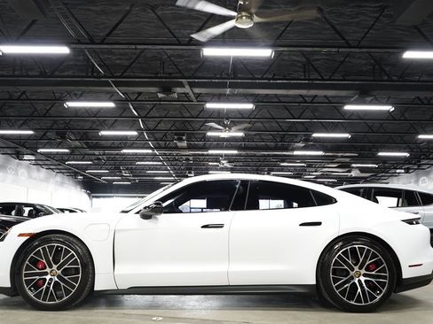 Used 2020 Porsche Taycan 4S w/ Premium Package AWD/4WD image 2