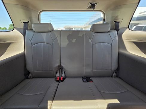 Used 2014 GMC Acadia Denali FWD image 26