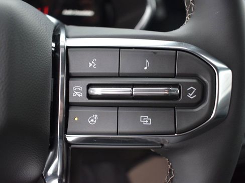 New 2026 GMC Canyon Denali image 31