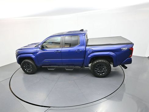 Used 2024 Toyota Tacoma TRD Sport w/ TRD Sport Upgrade Package AWD/4WD image 22