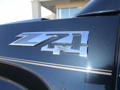 Used 2018 GMC Sierra 1500 SLT image 13