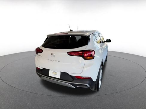 Used 2025 Buick Encore GX Preferred image 17