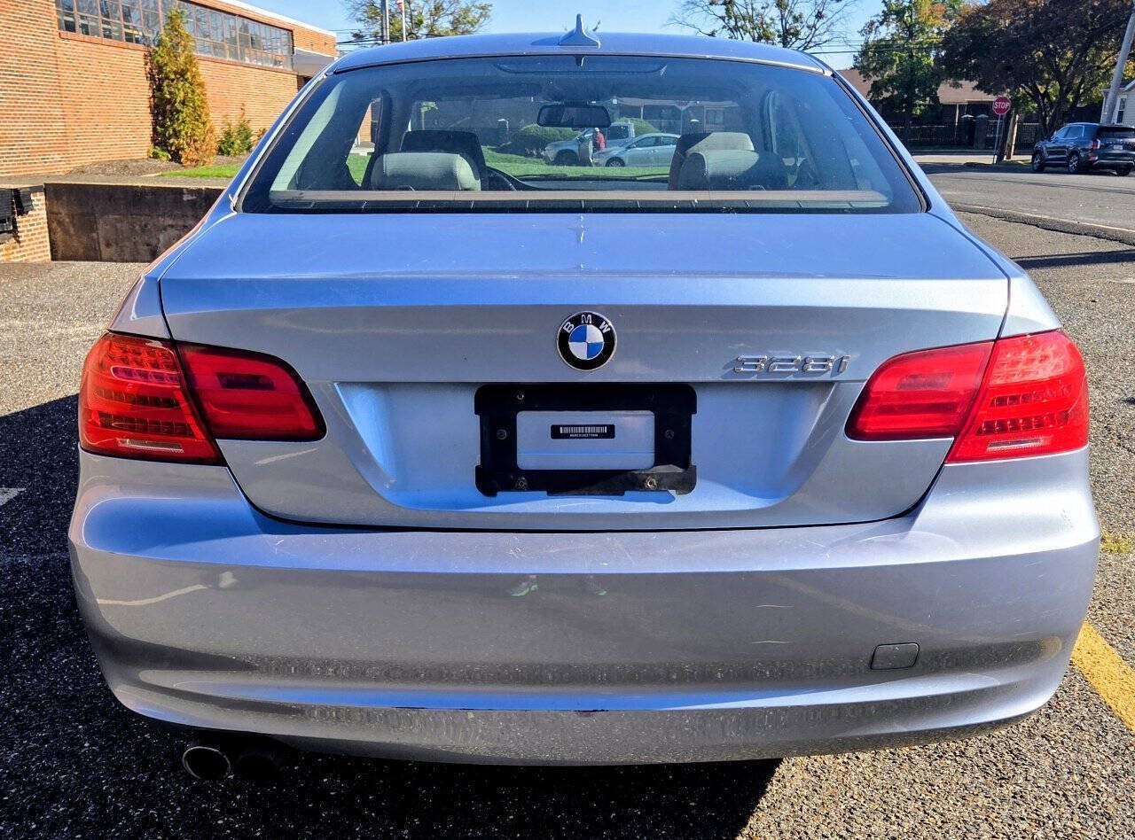 Used 2012 BMW 328i Coupe RWD image 7