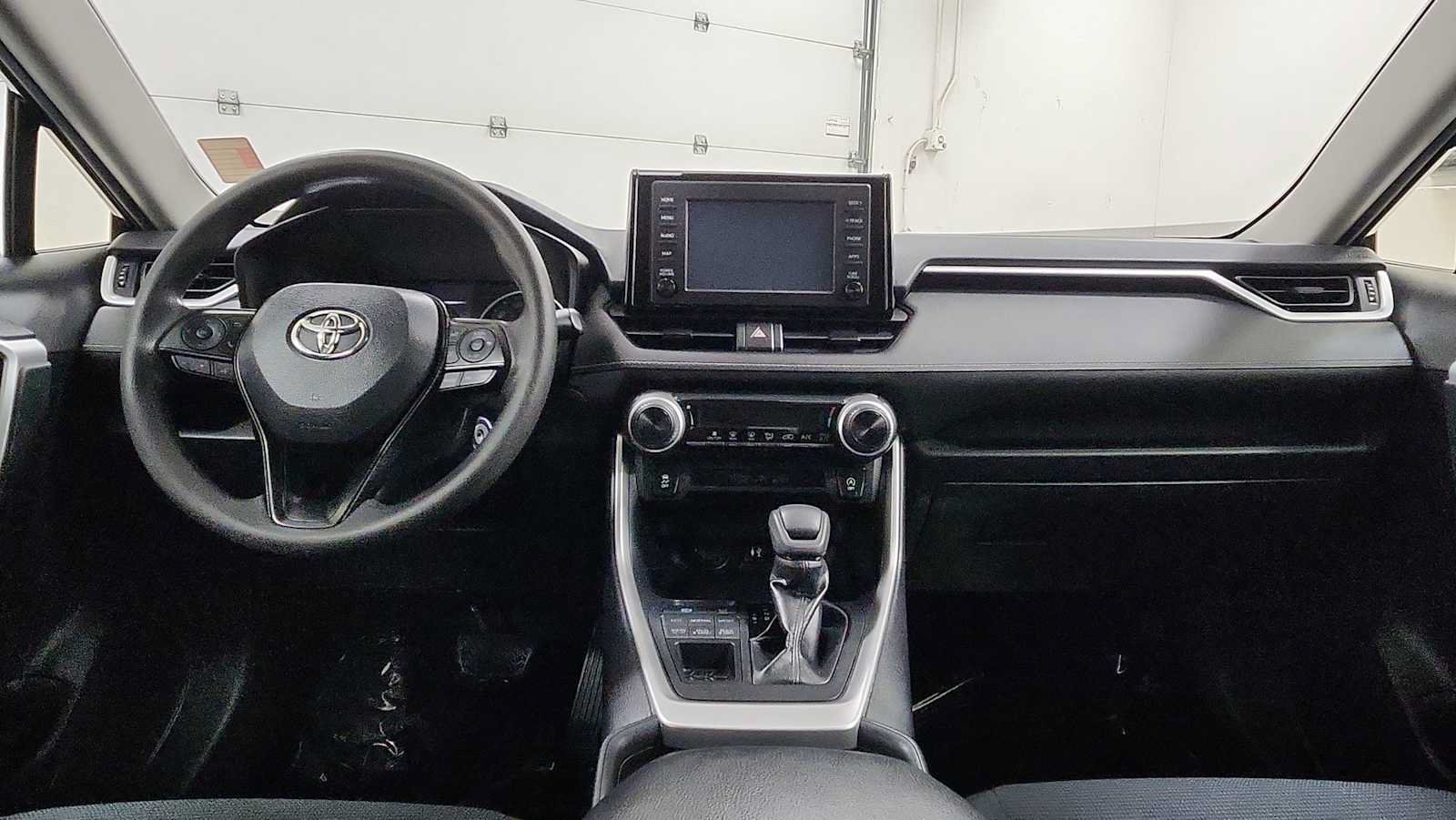 Certified 2019 Toyota RAV4 LE w/ Carpet Mat Package AWD/4WD image 26