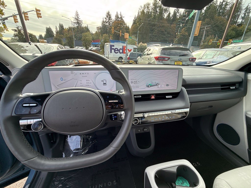 Used 2023 Hyundai Ioniq 5 Limited AWD/4WD image 13
