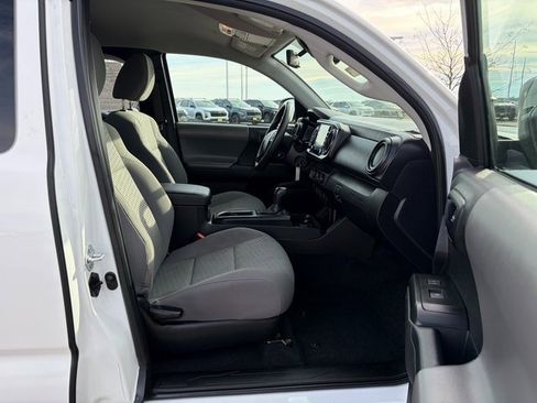 Used 2023 Toyota Tacoma SR image 14