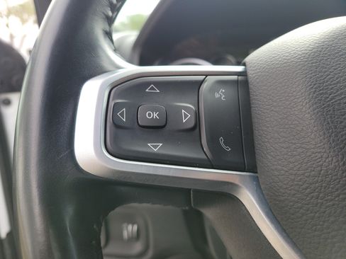 Used 2024 RAM 3500 Big Horn AWD/4WD image 23