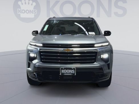 New 2026 Chevrolet Traverse High Country w/ LPO, Floor Liner Package image 4