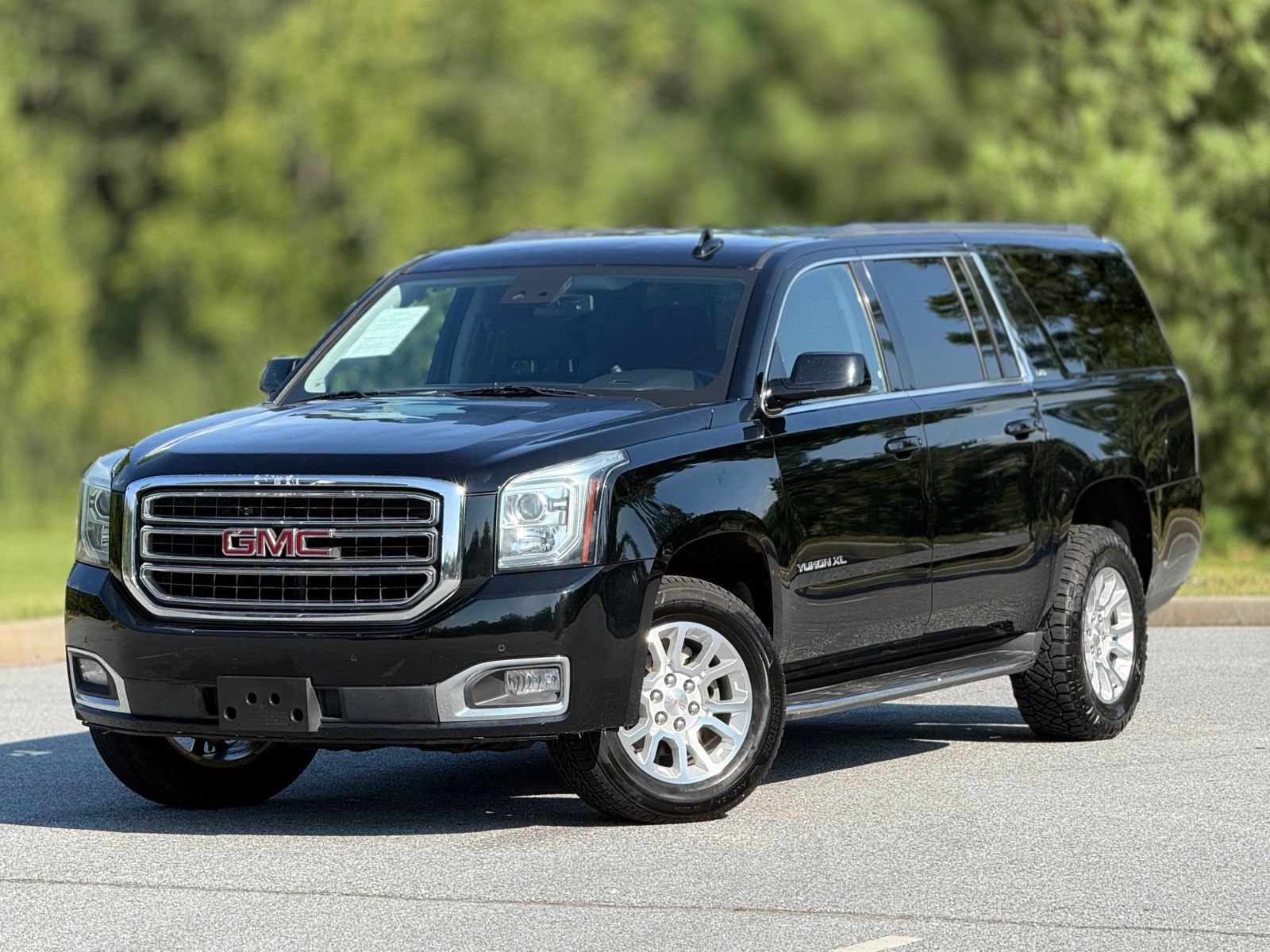 Used 2018 GMC Yukon XL SLT AWD/4WD image 8