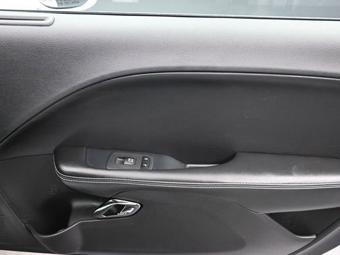 Used 2019 Dodge Challenger SRT Hellcat Redeye image 37