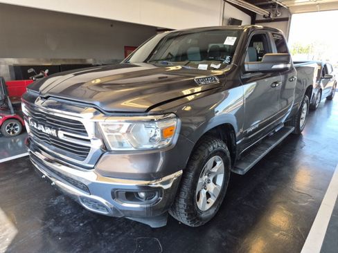 Used 2022 RAM 1500 Big Horn AWD/4WD image 1