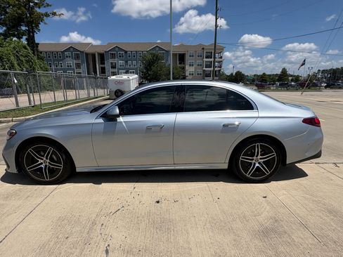 Used 2025 Mercedes-Benz E 350 Sedan image 5
