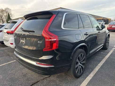 Used 2023 Volvo XC90 B6 Plus image 5