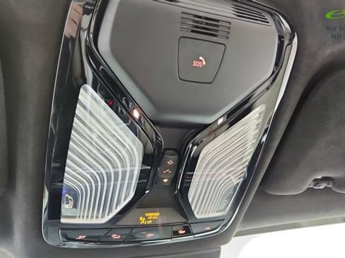 Used 2026 BMW X7 M60i AWD/4WD image 57