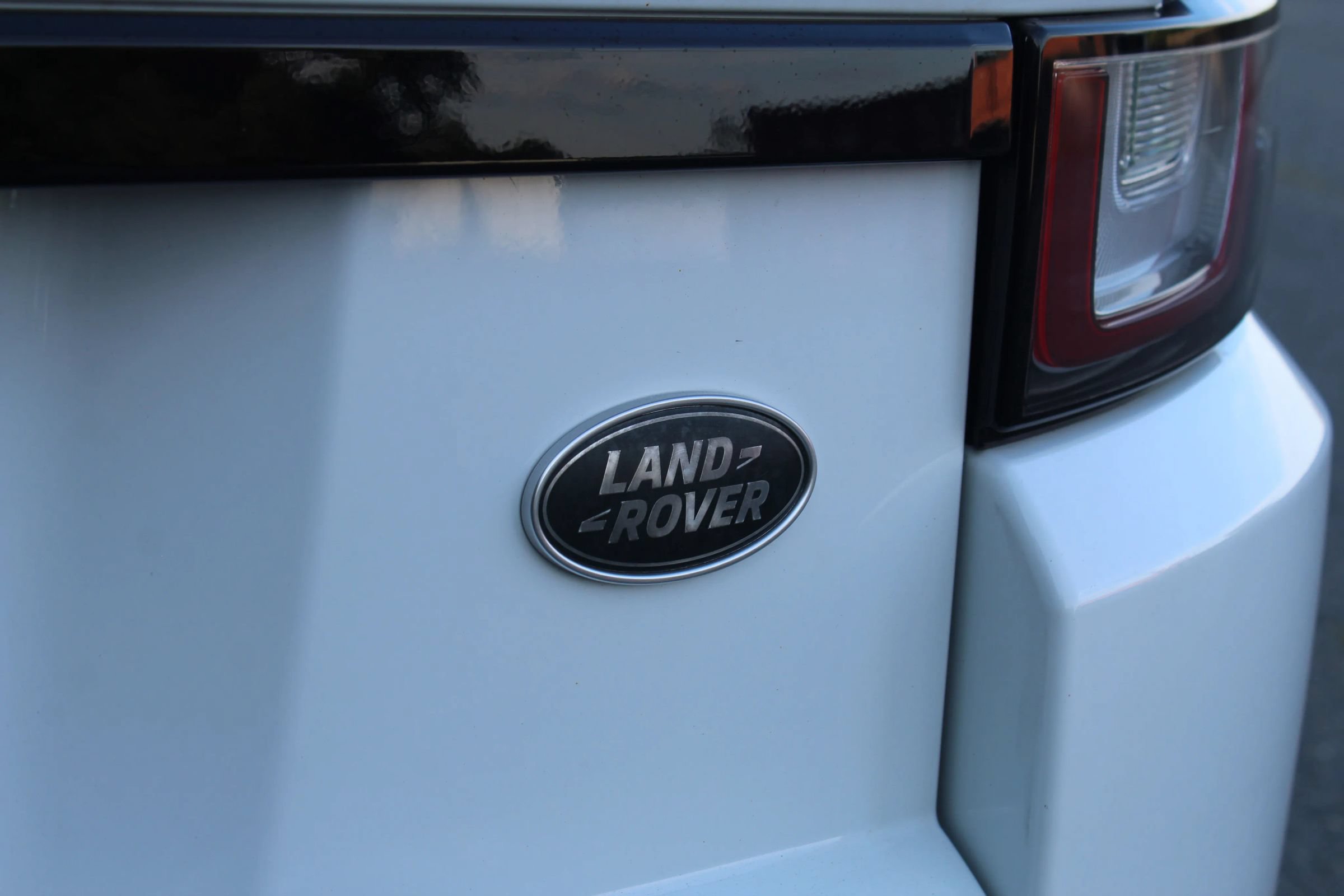Used 2017 Land Rover Range Rover Evoque HSE Dynamic AWD/4WD image 43