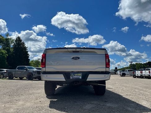 Used 2022 Ford F150 XLT w/ Equipment Group 302A High AWD/4WD image 9