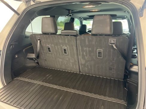 Used 2022 Honda Pilot TrailSport image 33