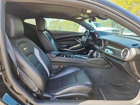 Used 2021 Chevrolet Camaro SS image 26