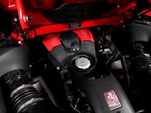 Certified 2017 Ferrari 488 Spider RWD image 10