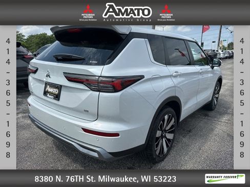 New 2025 Mitsubishi Outlander SE image 6