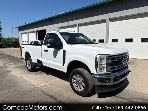 Used 2024 Ford F250 XLT AWD/4WD image 1