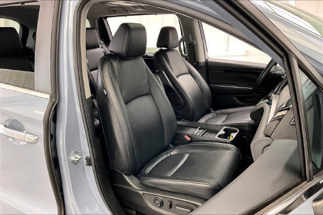 Certified 2024 Honda Odyssey Touring image 7