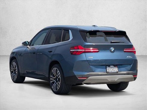Certified 2025 BMW X3 xDrive30 w/ Convenience Package AWD/4WD image 8