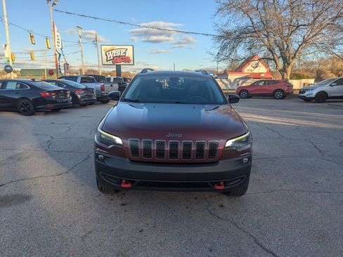 Used 2020 Jeep Cherokee Trailhawk w/ Cold Weather Group image 8
