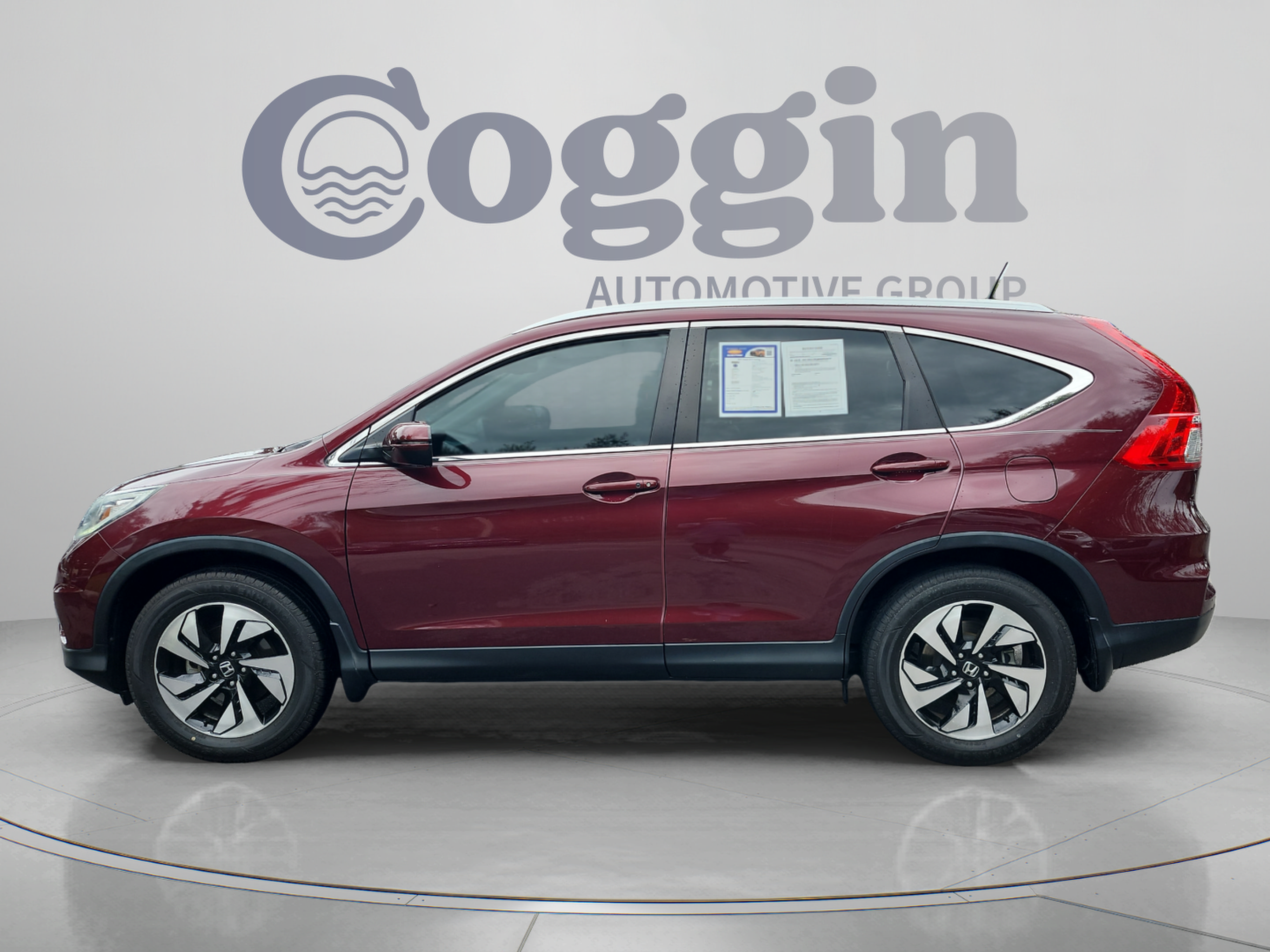 Used 2015 Honda CR-V Touring image 2