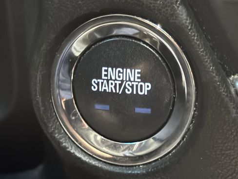 Used 2015 Chevrolet Tahoe LT w/ Luxury Package image 4