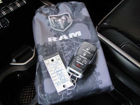 Used 2021 RAM 1500 Laramie w/ Sport Appearance Package AWD/4WD image 49