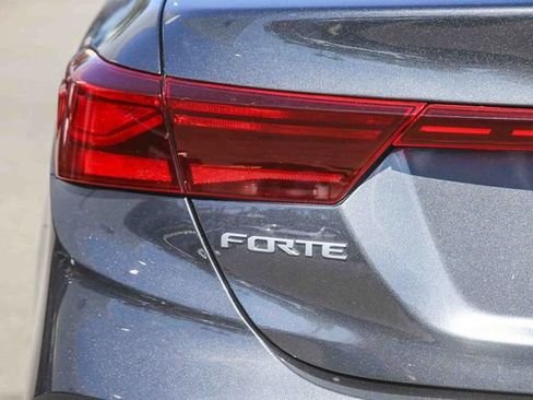Certified 2023 Kia Forte LXS image 11